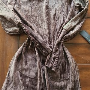 Komarov tunic. NWT.